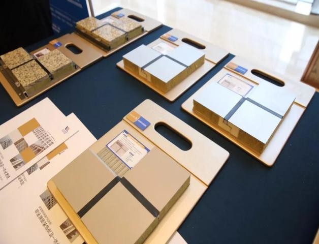 مقاسات لوحة Joaboa من الألومنيوم